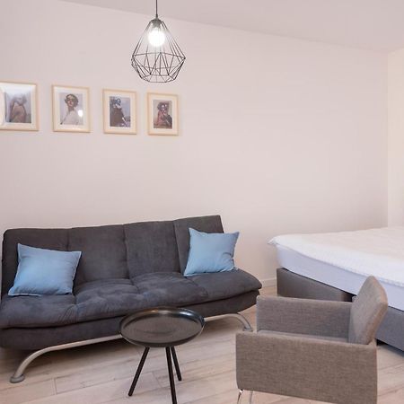 Provenir Home Strzelecka 25 Poznań Exteriör bild
