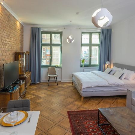 Provenir Home Strzelecka 25 Poznań Exteriör bild