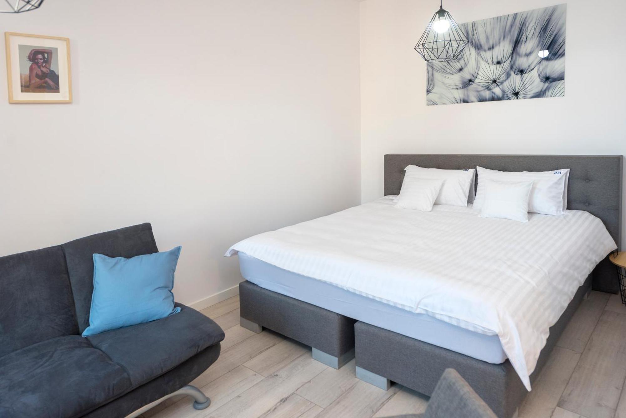 Provenir Home Strzelecka 25 Poznań Exteriör bild