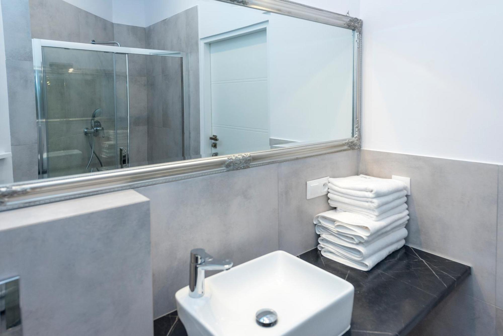 Provenir Home Strzelecka 25 Poznań Exteriör bild